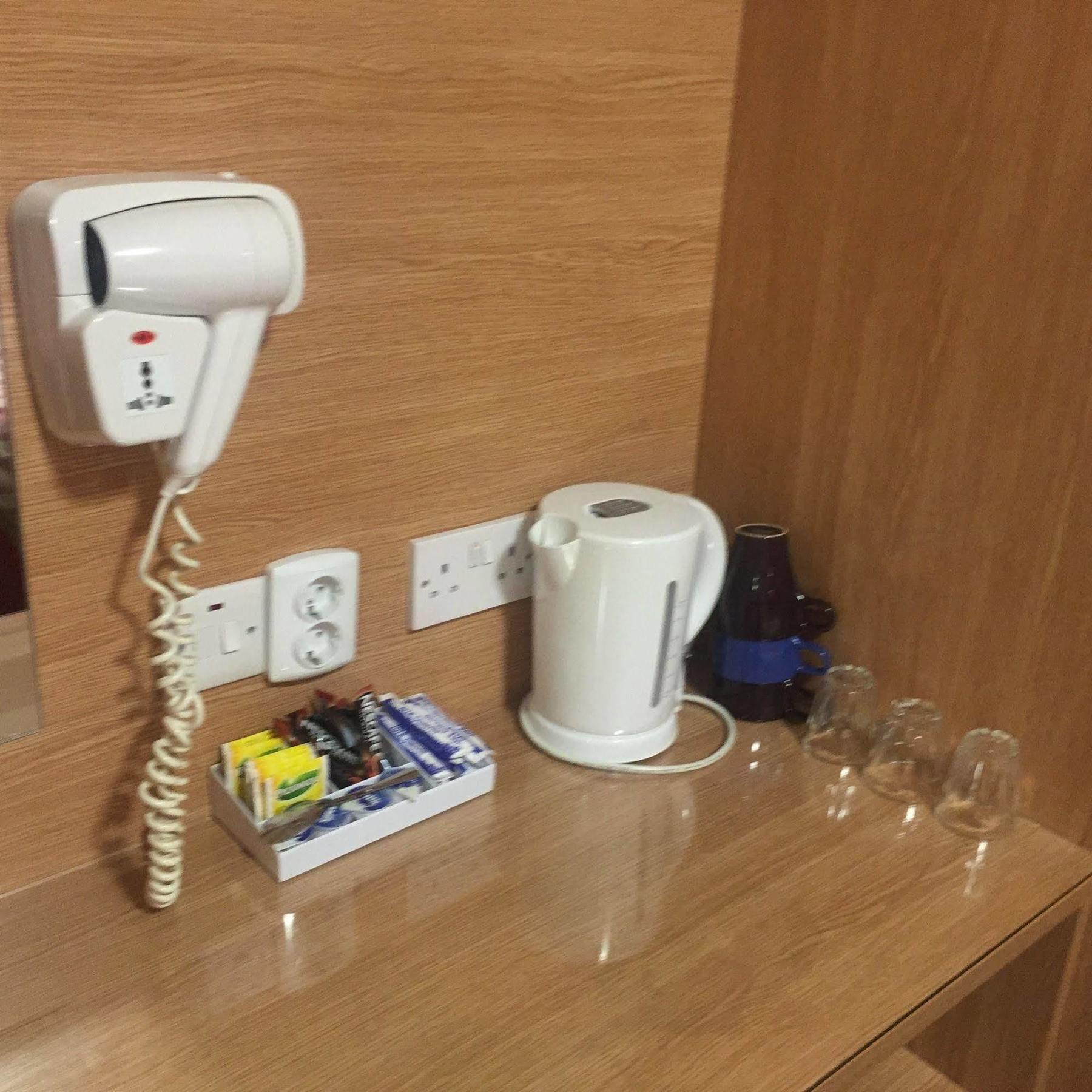 Carlton Hotel Λονδίνο Εξωτερικό φωτογραφία